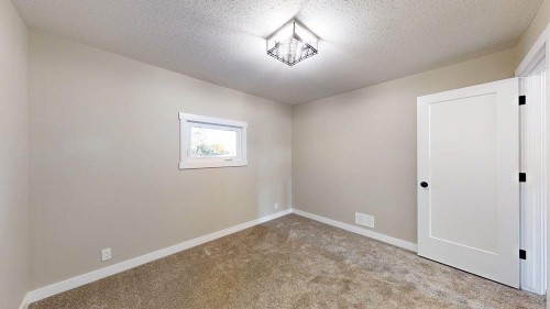 644 7 Street Sw, Medicine Hat, AB 