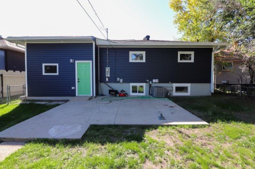 644 7 Street Sw, Medicine Hat, AB 