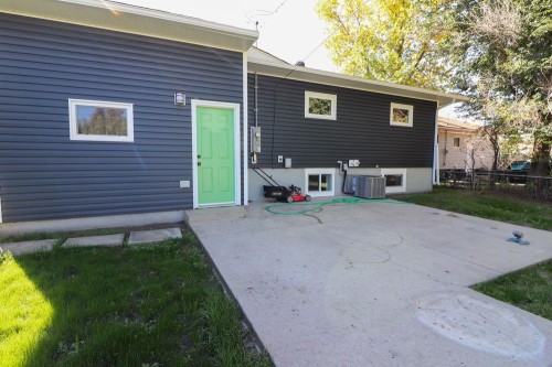 644 7 Street Sw, Medicine Hat, AB 