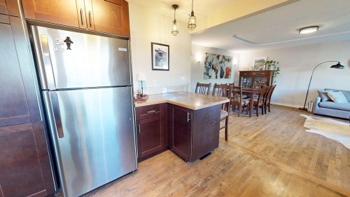 51 3 Street Ne, Medicine Hat, AB 