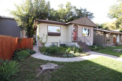 51 3 Street Ne, Medicine Hat, AB 