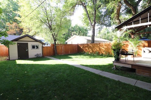 51 3 Street Ne, Medicine Hat, AB 