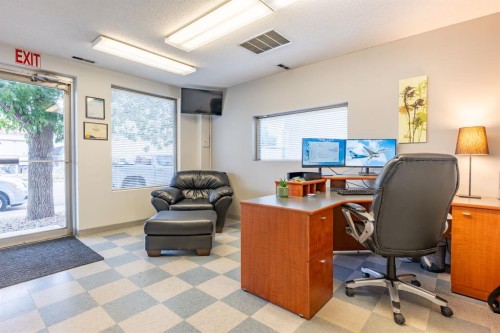 1944 11 Avenue Nw, Medicine Hat, AB 