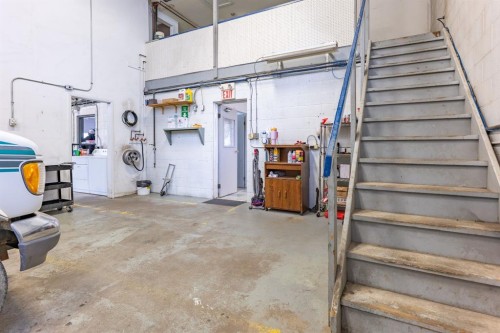 1944 11 Avenue Nw, Medicine Hat, AB 