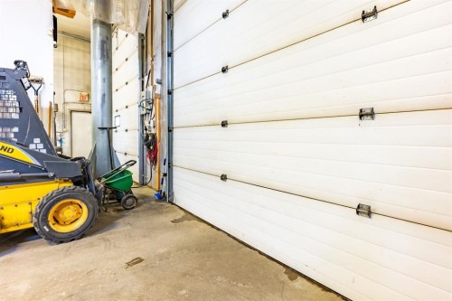 1944 11 Avenue Nw, Medicine Hat, AB 