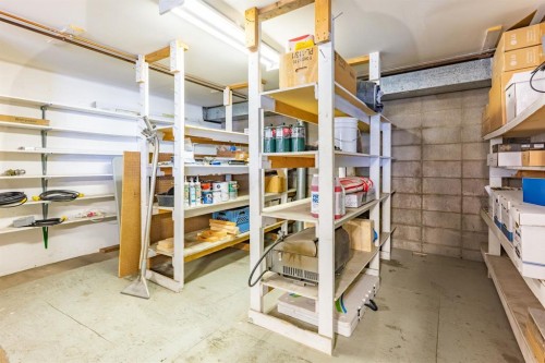 1944 11 Avenue Nw, Medicine Hat, AB 