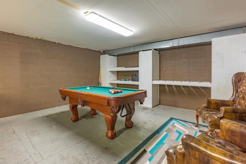 1944 11 Avenue Nw, Medicine Hat, AB 