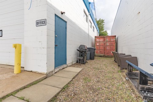 1944 11 Avenue Nw, Medicine Hat, AB 