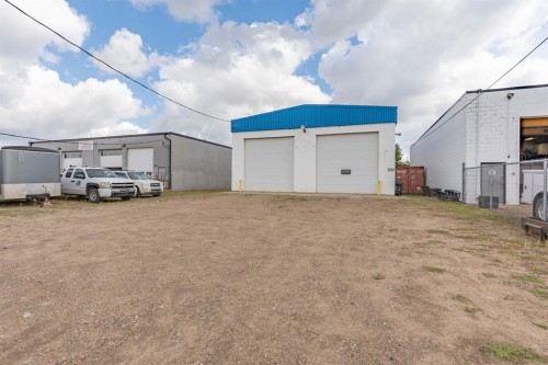 1944 11 Avenue Nw, Medicine Hat, AB 