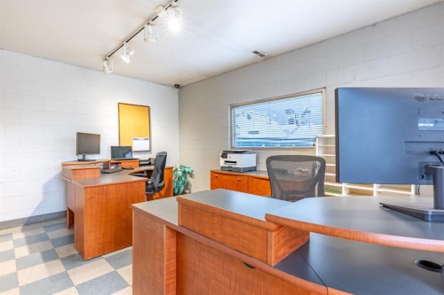 1944 11 Avenue Nw, Medicine Hat, AB 