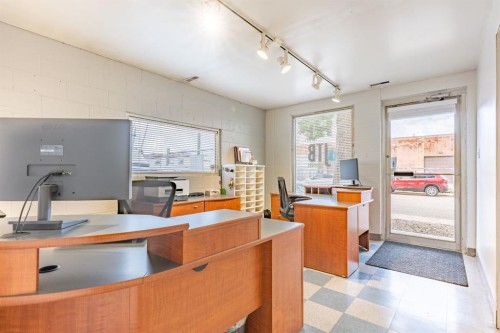 1944 11 Avenue Nw, Medicine Hat, AB 