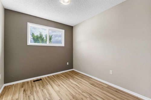 218 Carry Drive Se, Medicine Hat, AB 