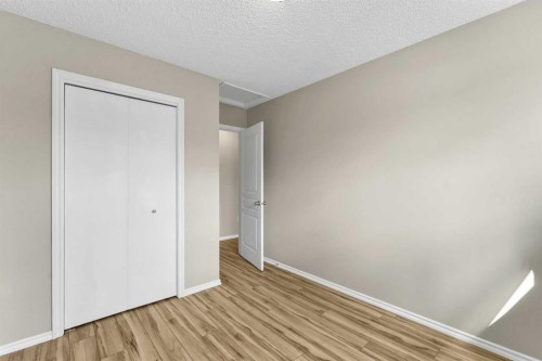 218 Carry Drive Se, Medicine Hat, AB 
