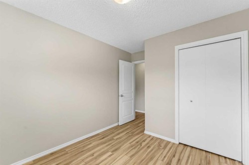 218 Carry Drive Se, Medicine Hat, AB 