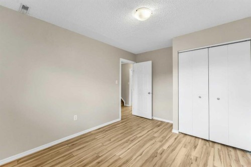 218 Carry Drive Se, Medicine Hat, AB 
