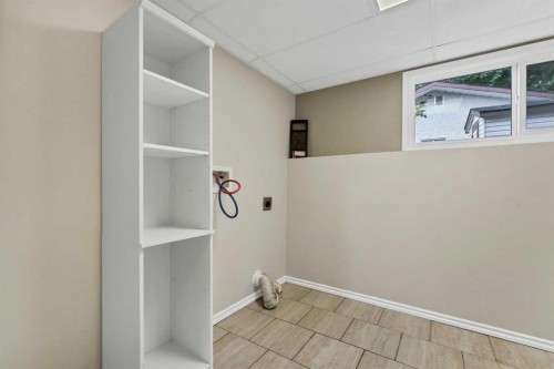 218 Carry Drive Se, Medicine Hat, AB 