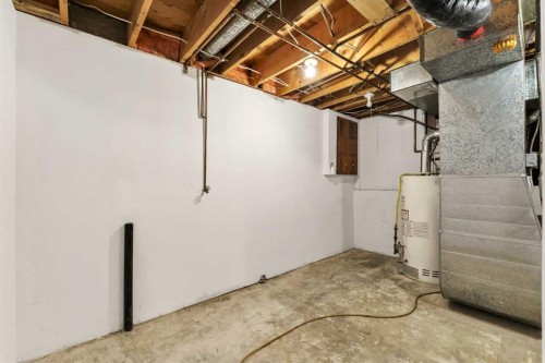218 Carry Drive Se, Medicine Hat, AB 