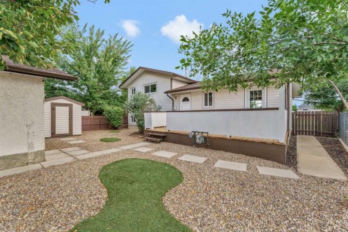 218 Carry Drive Se, Medicine Hat, AB 