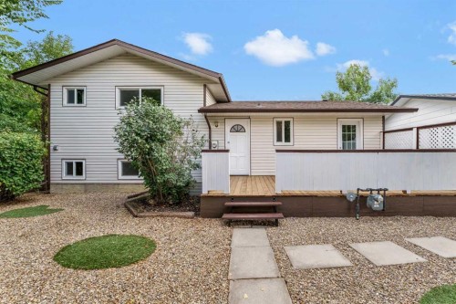 218 Carry Drive Se, Medicine Hat, AB 