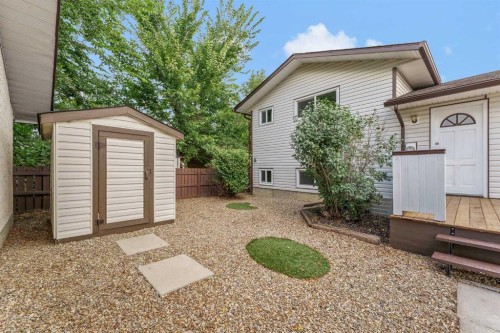 218 Carry Drive Se, Medicine Hat, AB 