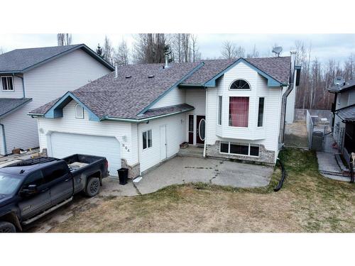 804 10 Street, Fox Creek, AB 