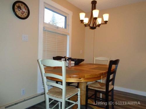 8-414 41 Street, Edson, AB - Indoor Photo Showing Dining Room