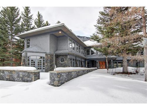 4 Cascade Court, Banff, AB - Outdoor