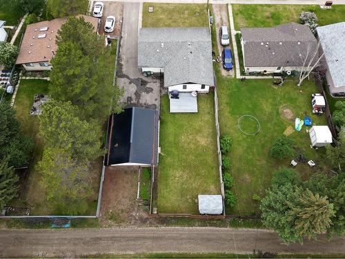 4311 8 Avenue, Edson, AB - Outdoor With Backyard