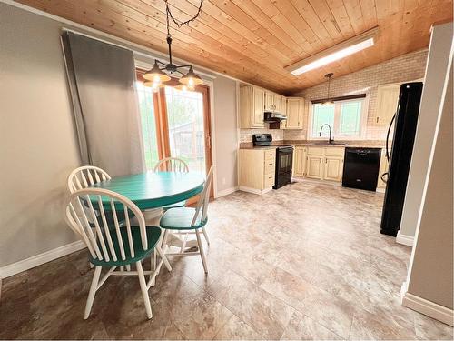 194073 Township Road 643, Rural Athabasca County, AB - Indoor