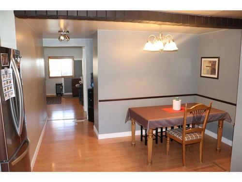 1805 63 Street, Edson, AB - Indoor Photo Showing Dining Room