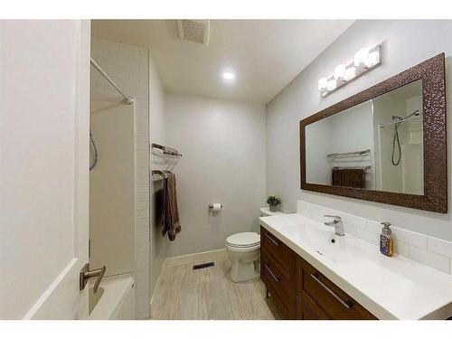 4920 47 Avenue, Evansburg, AB - Indoor Photo Showing Bathroom