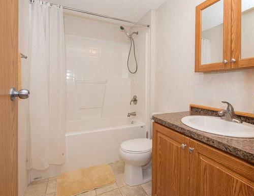 651001 Highway 2, Athabasca, AB - Indoor Photo Showing Bathroom