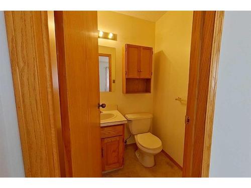 4716 49 Street, Athabasca, AB - Indoor Photo Showing Bathroom