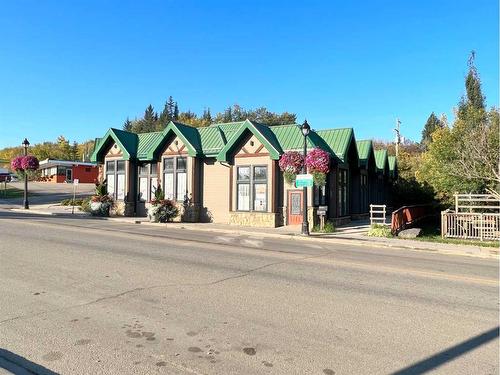 4803 50 Street, Athabasca, AB 