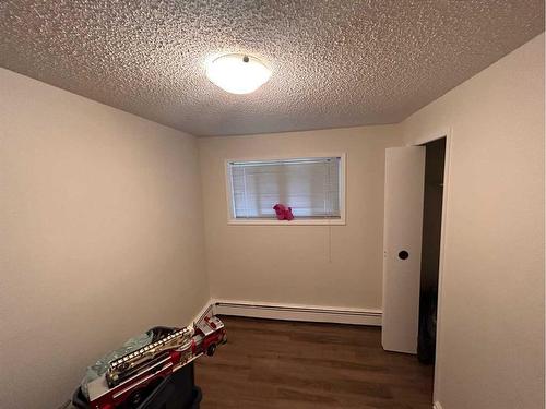 4816 A&B 54 Street, Athabasca, AB - Indoor Photo Showing Other Room