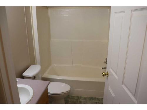 16004 Township Road 542, Rural Yellowhead County, AB - Indoor Photo Showing Bathroom