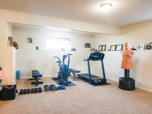 1524 41 Street, Edson, AB - Indoor Photo Showing Gym Room