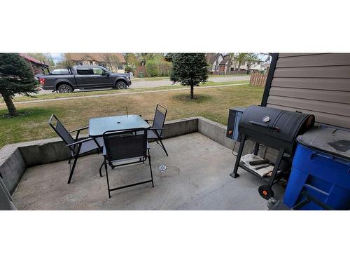 101-5037 7 Ave, Edson, AB - Outdoor With Exterior