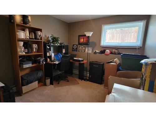 101-5037 7 Ave, Edson, AB - Indoor Photo Showing Other Room