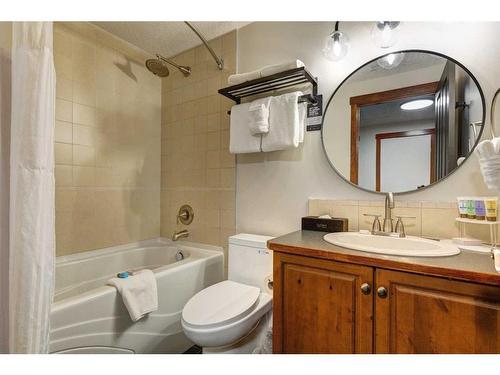 113-170 Kananaskis Way, Canmore, AB - Indoor Photo Showing Bathroom