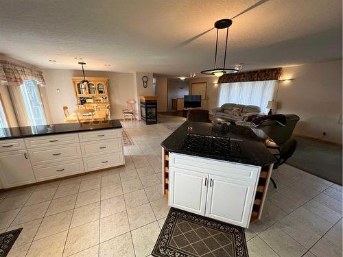 50423A Highway 16, Rural Yellowhead County, AB - Indoor Photo Showing Kitchen