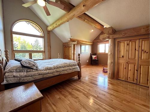 583030B Range Road 121, Rural Woodlands County, AB - Indoor Photo Showing Bedroom