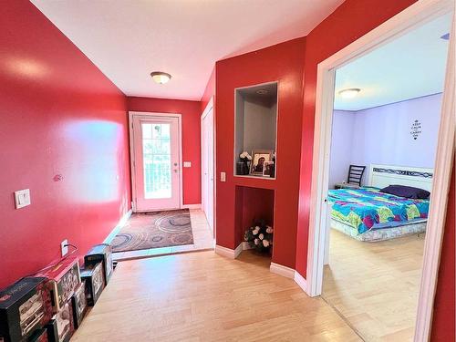 4903 57 Street, Athabasca, AB - Indoor Photo Showing Other Room