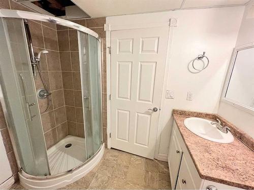 4903 57 Street, Athabasca, AB - Indoor Photo Showing Bathroom