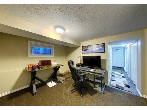 18318 Township Road 534A, Rural Yellowhead County, AB - Indoor Photo Showing Office