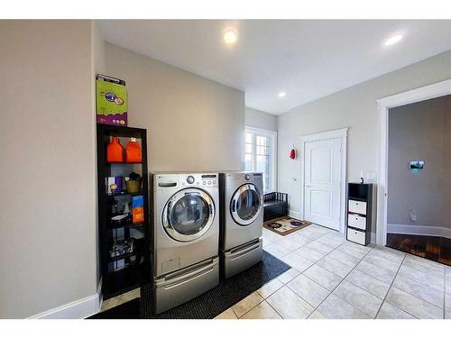 54001 Range Road 162, Rural Yellowhead County, AB - Indoor Photo Showing Laundry Room