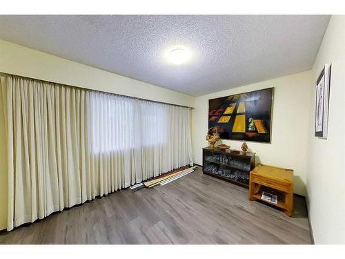 1214 50 Street, Edson, AB - Indoor Photo Showing Other Room