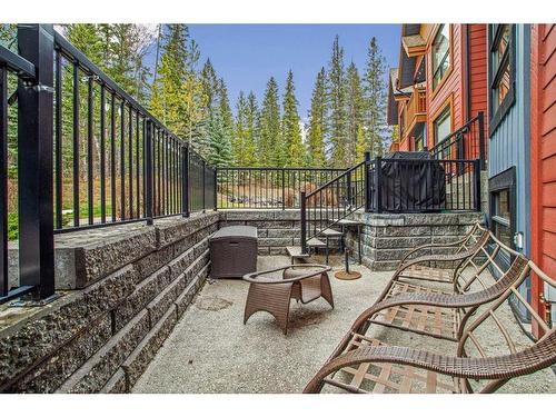 511-80 Dyrgas Gate, Canmore, AB - Outdoor With Exterior