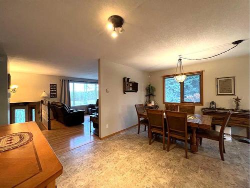 54301 Range Road 170, Rural Yellowhead County, AB - Indoor Photo Showing Dining Room