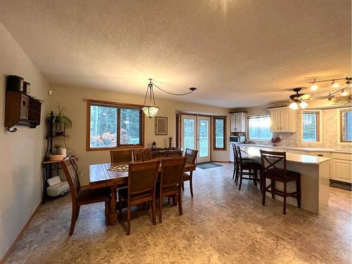 54301 Range Road 170, Rural Yellowhead County, AB - Indoor Photo Showing Dining Room